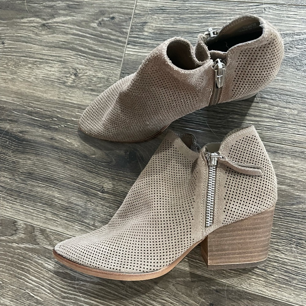 Taupe Vince Camuto booties
